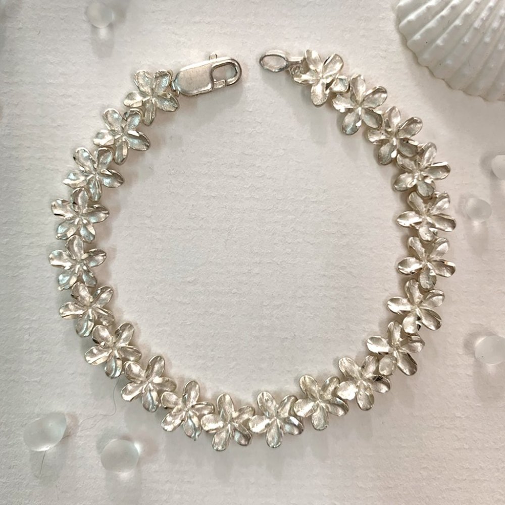 925 Sterling Silver Plumeria Link Bracelet